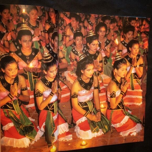 Vintage 1st Edition - World’s Finest Food - Picture 6 of 16